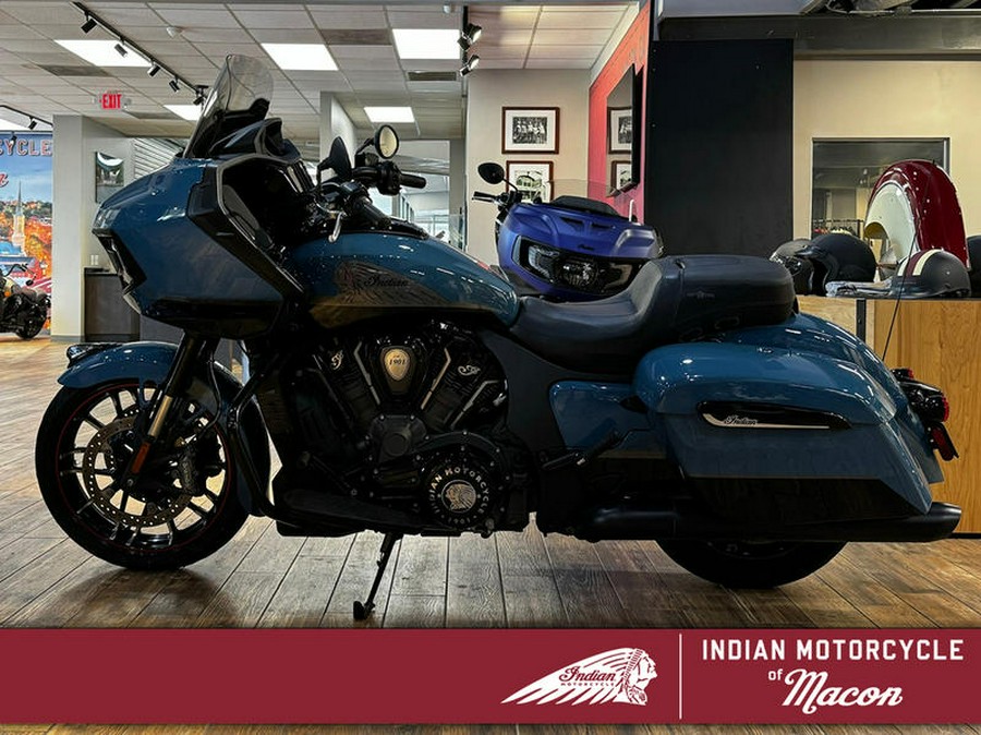 2023 Indian Motorcycle® Challenger® Dark Horse® Icon Storm Blue / Black Metallic