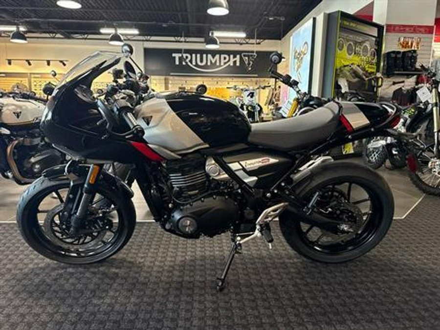 2026 Triumph Thruxton 400