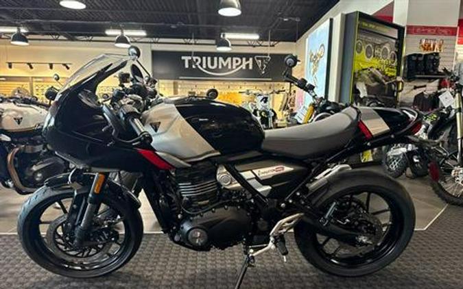 2026 Triumph Thruxton 400