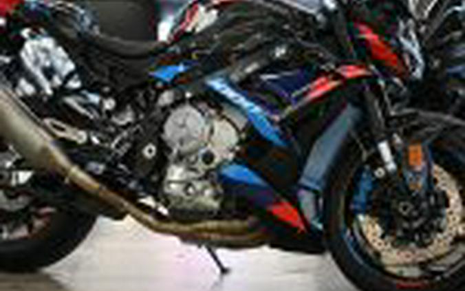 2023 BMW M1000R