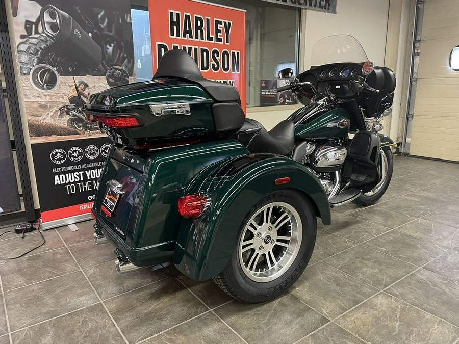 2024 Harley-Davidson® FLHTCUTG - Tri Glide® Ultra