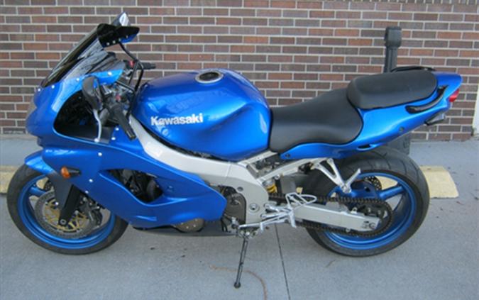 1999 Kawasaki ZX9R Ninja