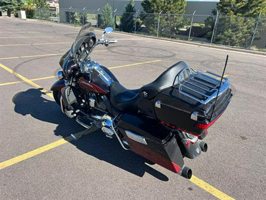 2011 Harley-Davidson CVO™ Ultra Classic® Electra Glide®