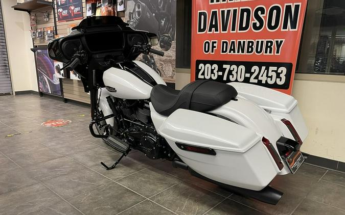 2024 Harley-Davidson® FLHX - Street Glide®