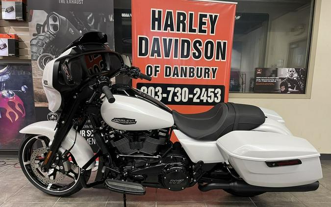 2024 Harley-Davidson® FLHX - Street Glide®