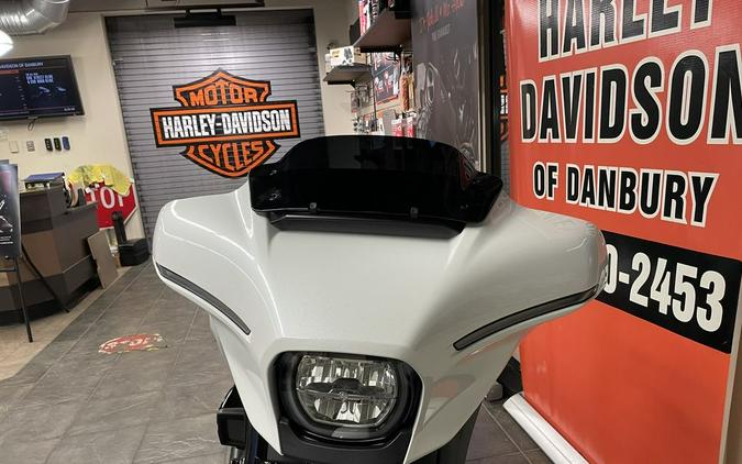 2024 Harley-Davidson® FLHX - Street Glide®