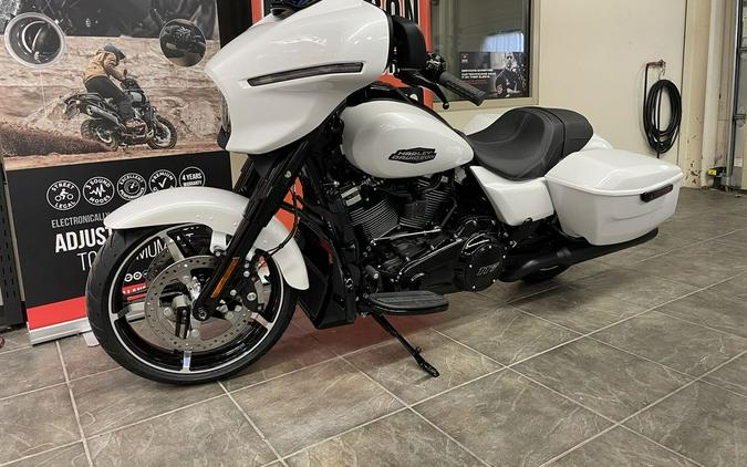 2024 Harley-Davidson® FLHX - Street Glide®