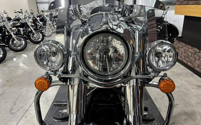 2018 Indian Motorcycle® Chief® Vintage ABS Thunder Black