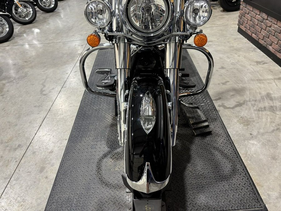 2018 Indian Motorcycle® Chief® Vintage ABS Thunder Black
