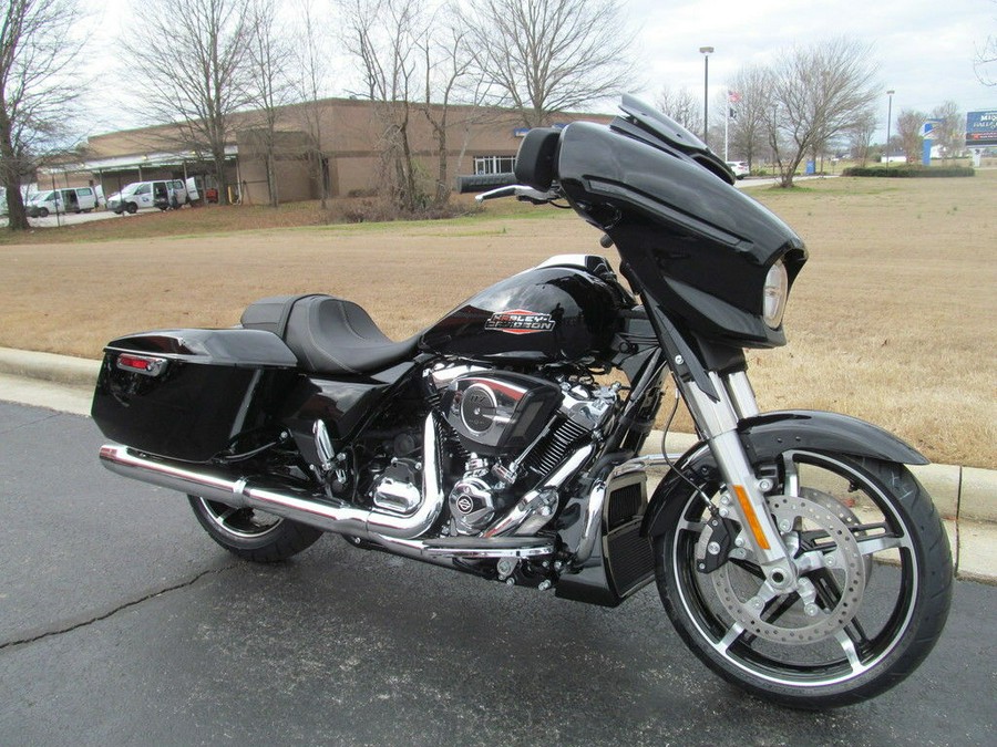 2024 Harley-Davidson® FLHX - Street Glide®