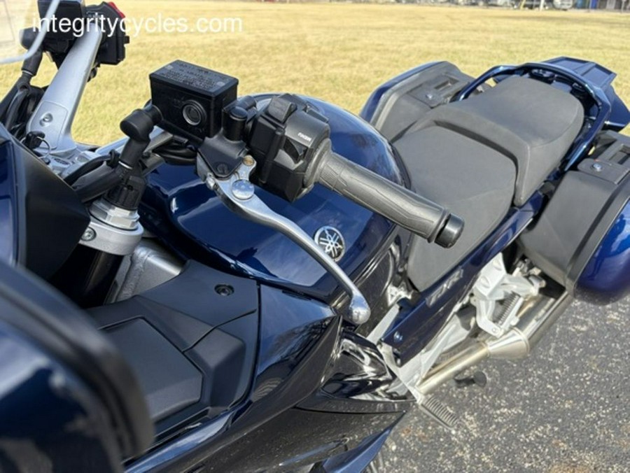 2024 Yamaha FJR1300ES