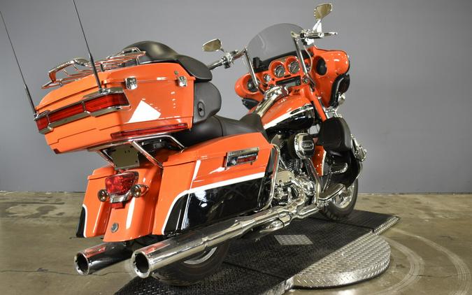 2012 Harley-Davidson CVO Street Glide FLHXSE