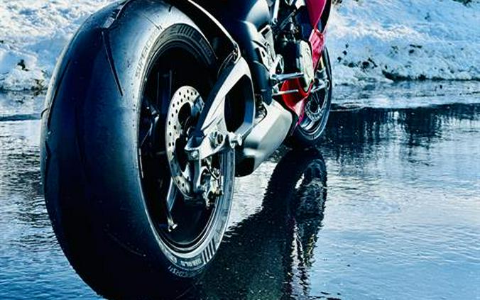 2025 Ducati Panigale V4 S