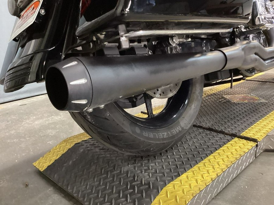 2006 Harley-Davidson® FLHX - Street Glide®