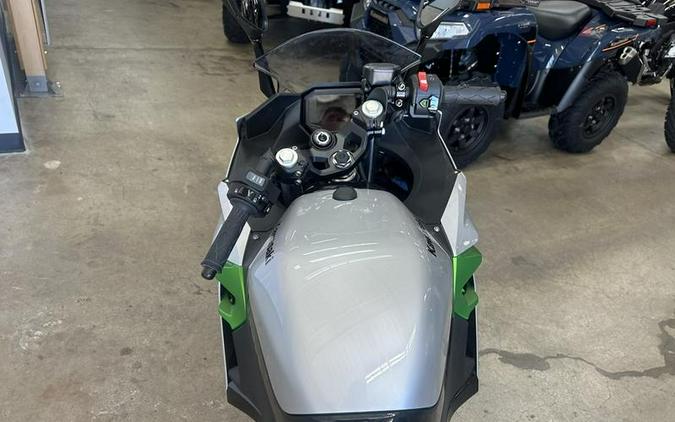 2024 Kawasaki Ninja® e-1 ABS