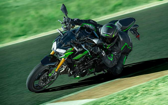 2024 Kawasaki Z900 SE ABS