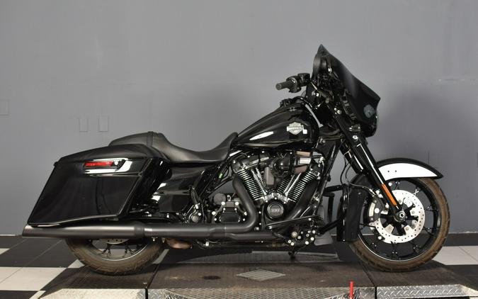 2021 Harley-Davidson Street Glide Special