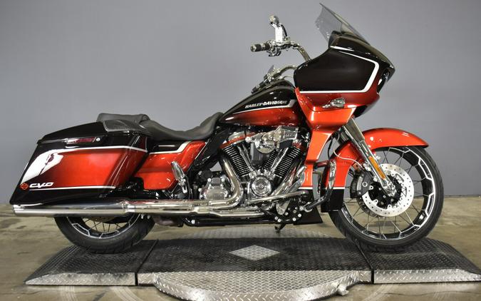 2021 Cvo Road Glide sunset org fade