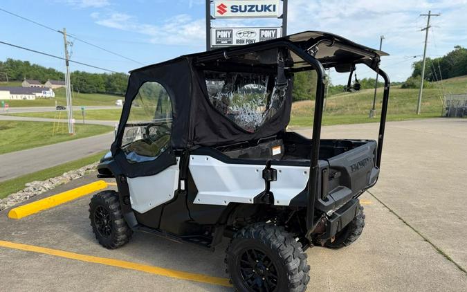 2021 Honda Pioneer 1000- 5 Deluxe