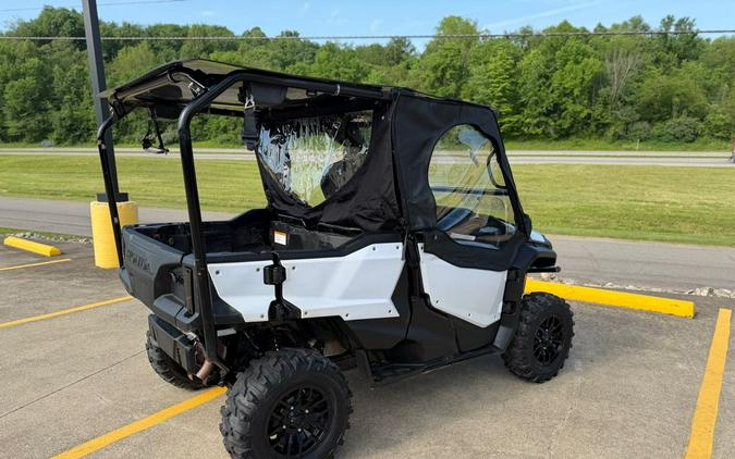2021 Honda Pioneer 1000- 5 Deluxe
