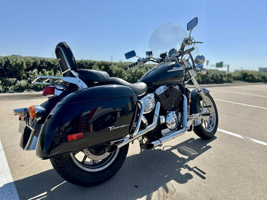 1998 Honda® VT1100