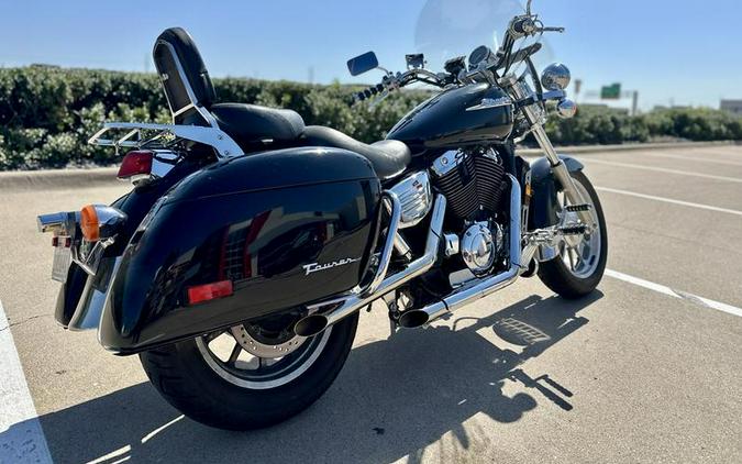 1998 Honda® VT1100