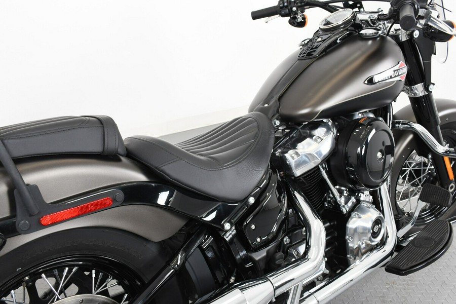 2021 Harley-Davidson® FLSL Softail Slim®