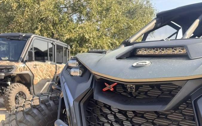 2027 Can-Am® Maverick R MAX X rc with Smart-Shox