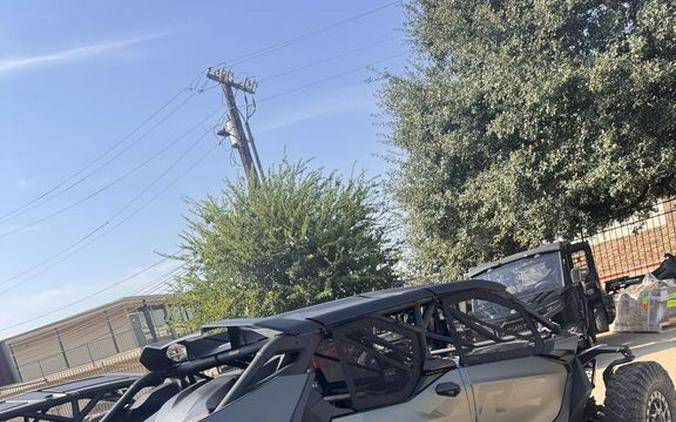2027 Can-Am® Maverick R MAX X rc with Smart-Shox