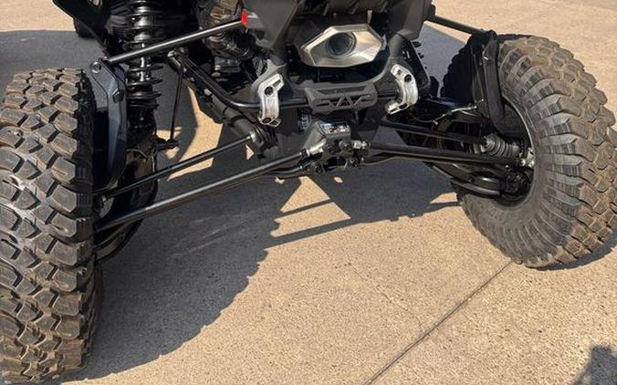 2027 Can-Am® Maverick R MAX X rc with Smart-Shox