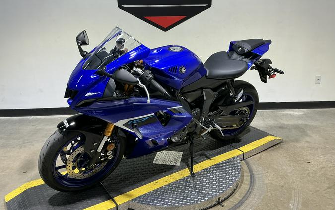 2025 Yamaha YZF-R7
