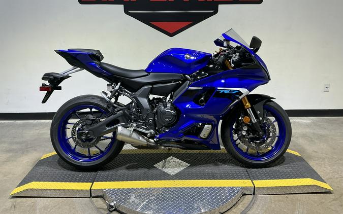 2025 Yamaha YZF-R7