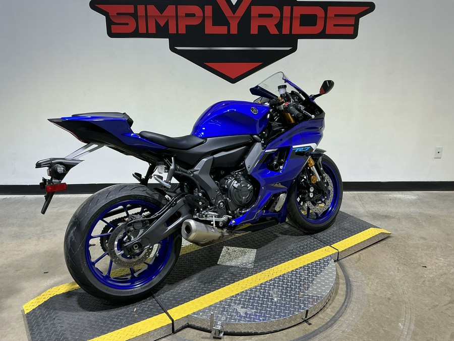 2025 Yamaha YZF-R7