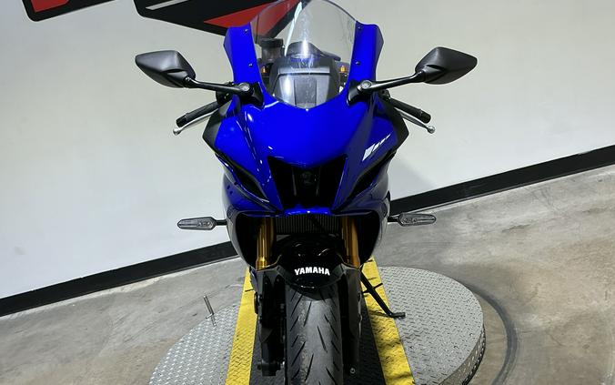 2025 Yamaha YZF-R7