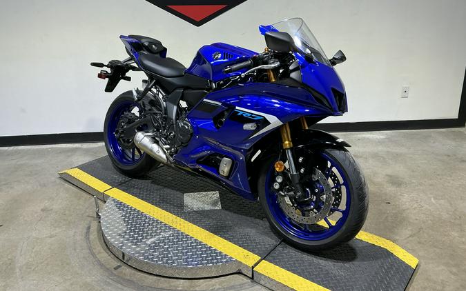 2025 Yamaha YZF-R7