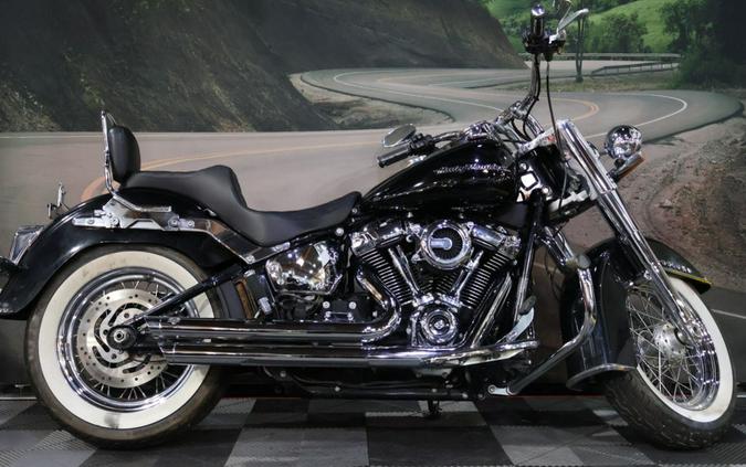 2019 Harley-Davidson® FLDE - Softail® Deluxe