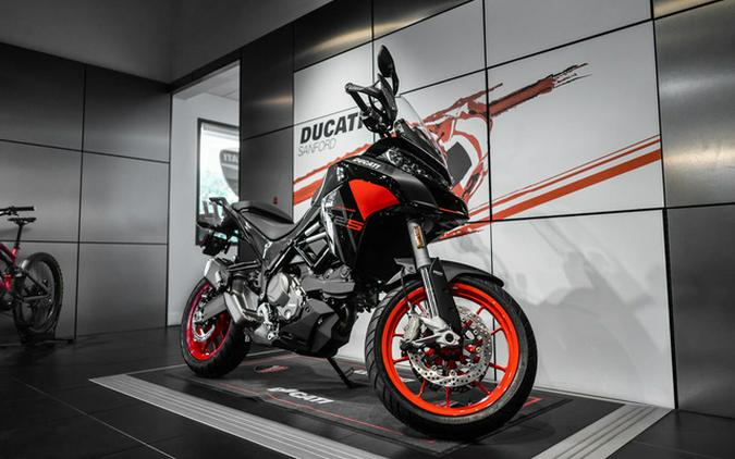 2024 Ducati Multistrada V2 S Black