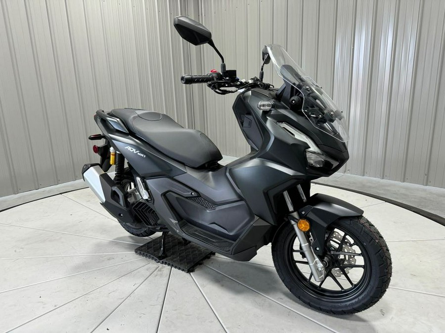 2025 Honda ADV160