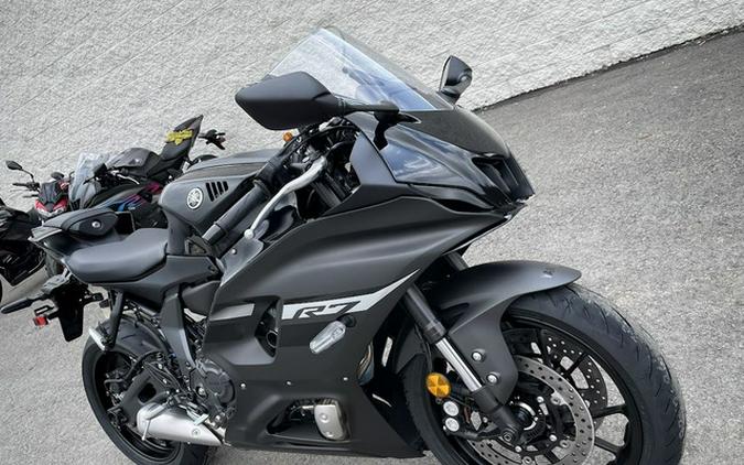 2024 Yamaha YZF R7