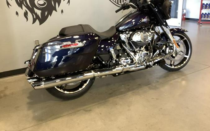 2025 Harley-Davidson® FLHX - Street Glide®