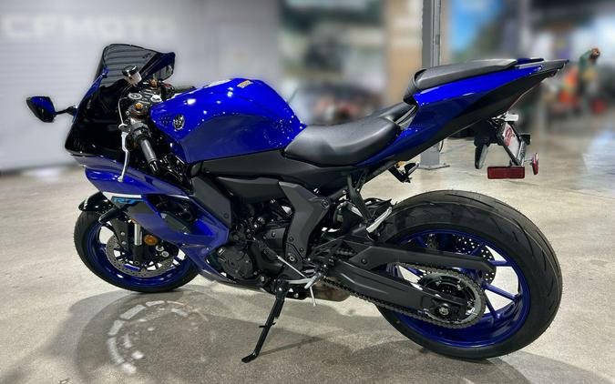 2026 Yamaha YZF-R7 CA