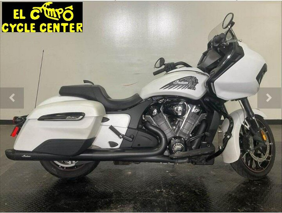 2020 Indian Motorcycle® Challenger Dark Horse®