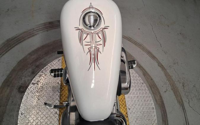 2000 Harley-Davidson® XL883C - Sportster® Custom 883C