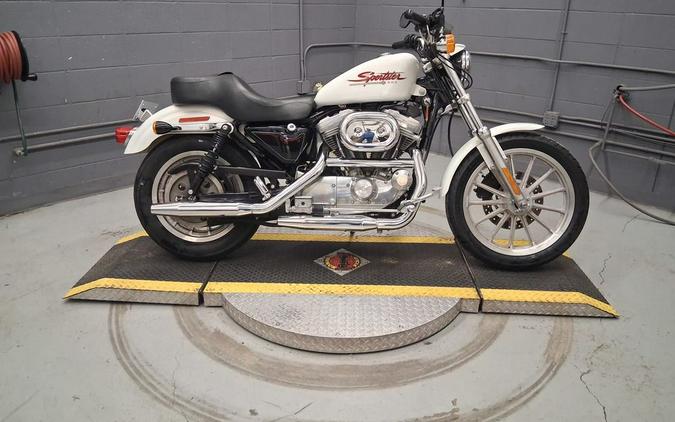 2000 Harley-Davidson® XL883C - Sportster® Custom 883C