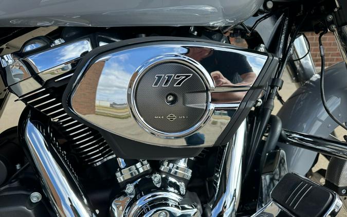 2026 Harley-Davidson Street Glide FLHX Solo Trim