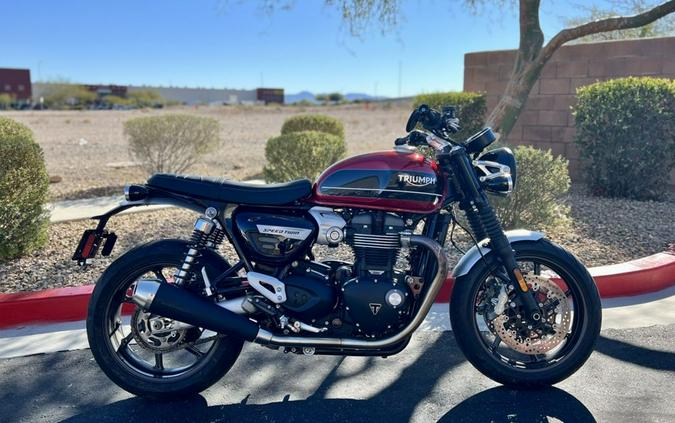 2020 Triumph Speed Twin Review Photo Gallery
