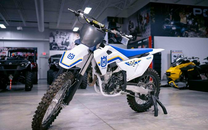 2023 Husqvarna® FC 350 Heritage