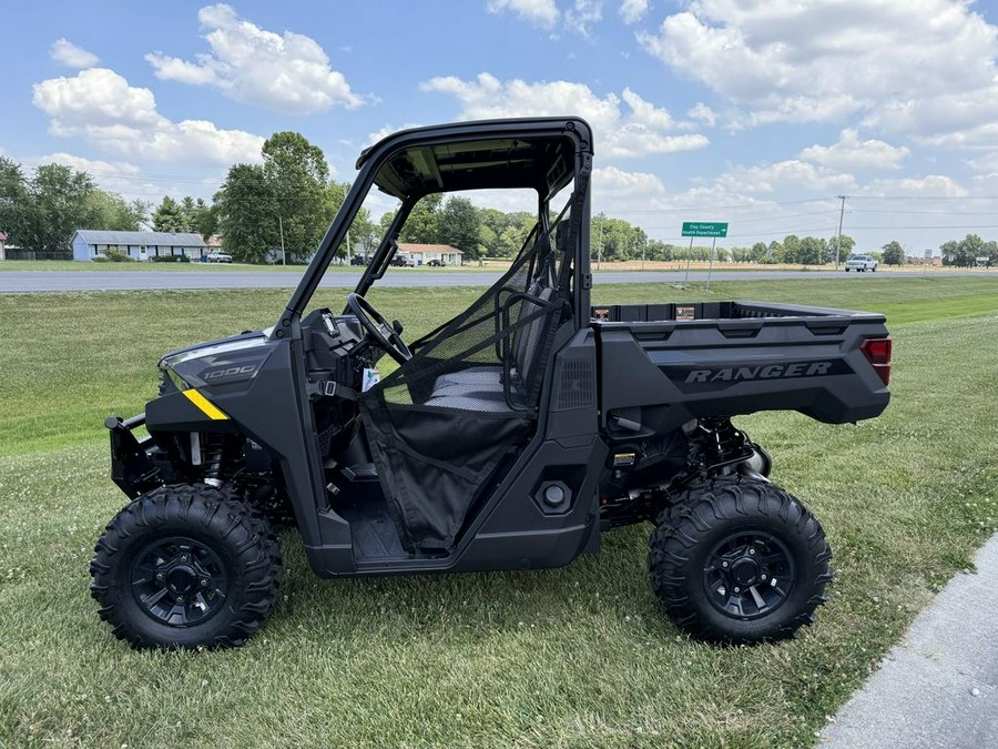 2025 Polaris® Ranger 1000 Premium