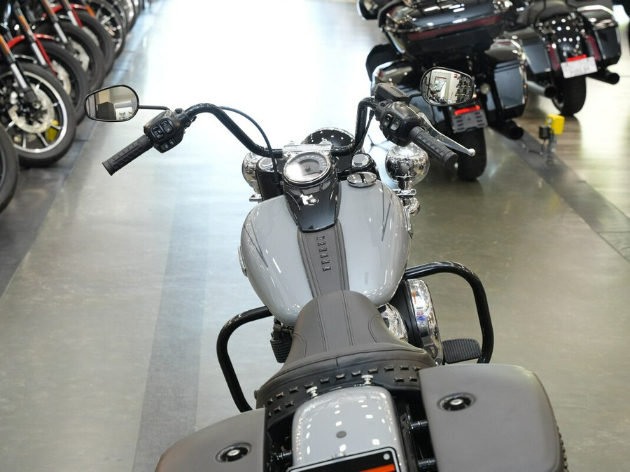 Used 2025 Harley-Davidson Heritage Classic Motorcycle For Sale In Raleigh, North Carolina
