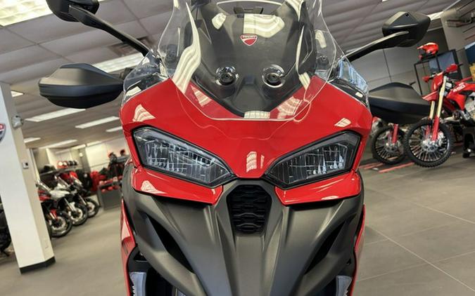 2026 Ducati Multistrada V2